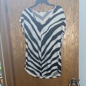 Milano Black and White Graphic Short Sleeve Tunic